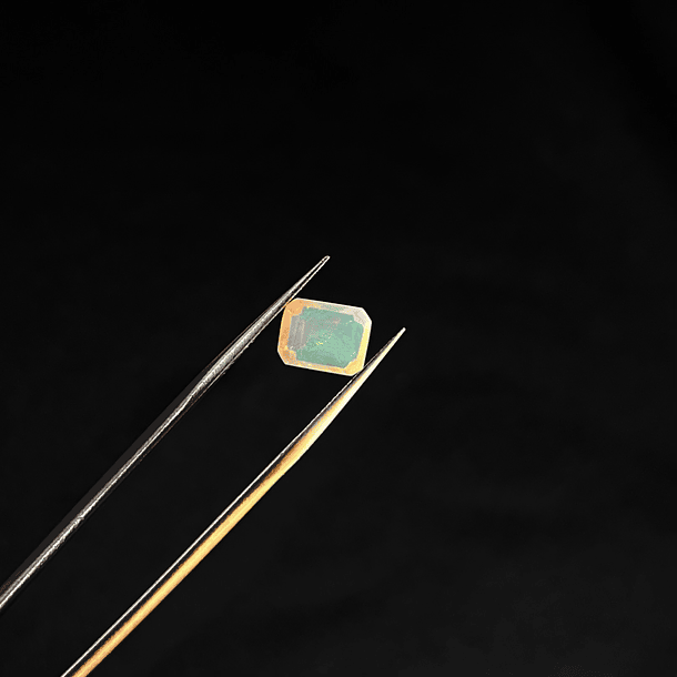 Ópalo etíope-1.335ct-9x7x4.1mm 