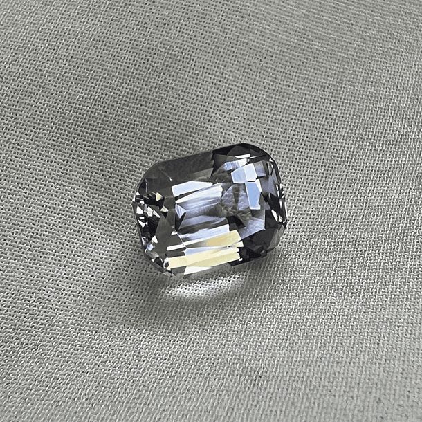 Cuarzo Lavanda-2.750ct-8.7x6.7mm 