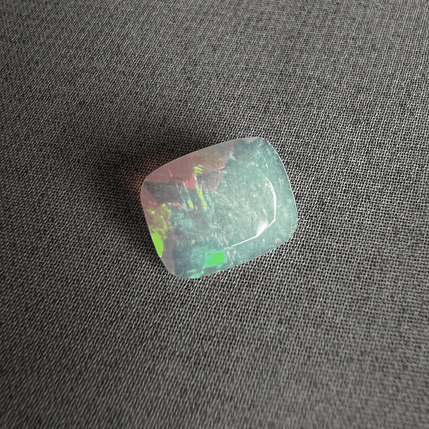 Ópalo Blanco-2.00ct-11x8.8x4.5mm6 