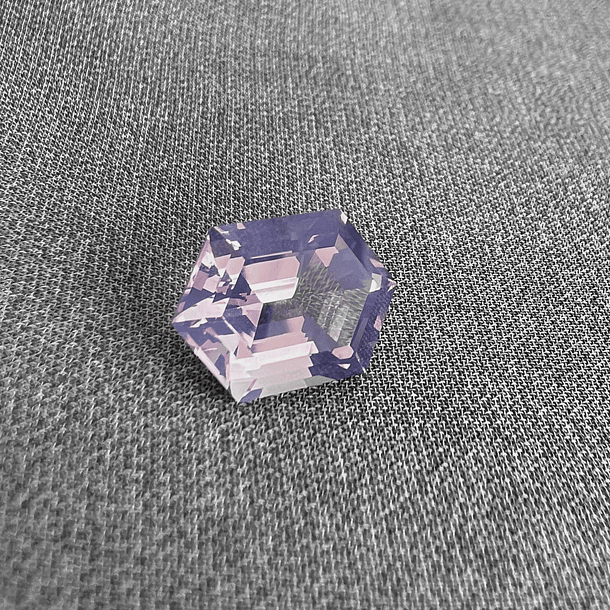 Cuarzo Lavanda-4.30ct-12x9x7mm 