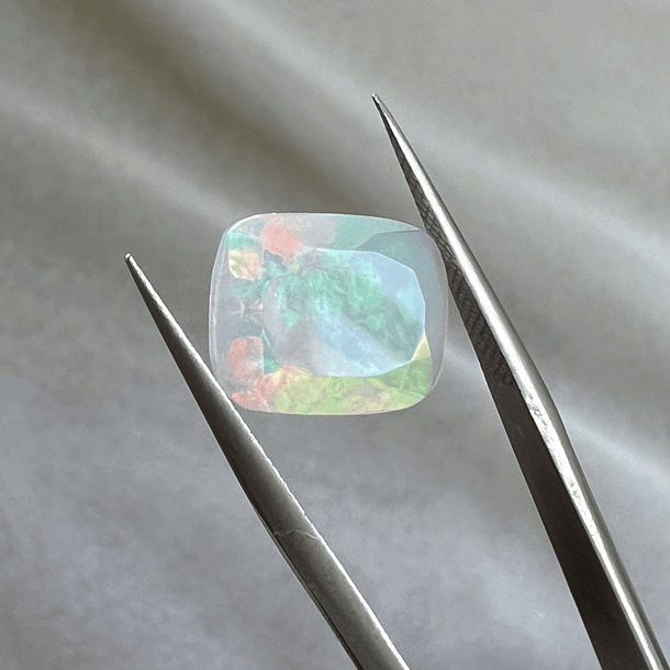 Ópalo-2.53ct-11x8.8x5.5mm 