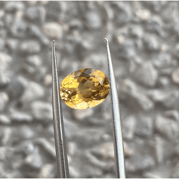 Citrino-2.60ct-10.1x7.9x5.3mm 