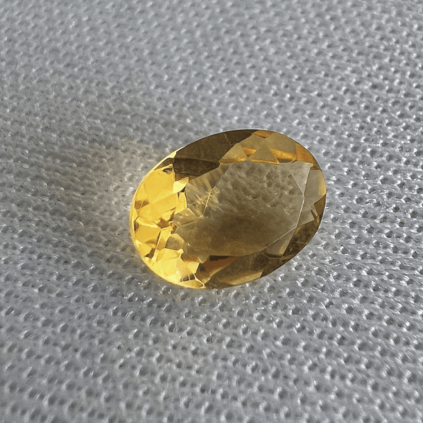 Citrino-0.50ct-6x3.9x3.2mm 