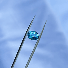 Topacio suizo-2.300ct-9x7mm