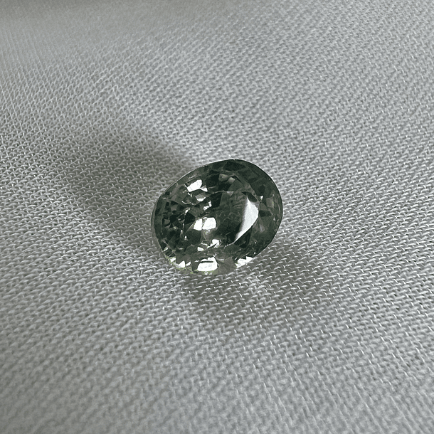 Zafiro natural de Sri Lanka-1.115ct-6.3x4.9x3.6mm 