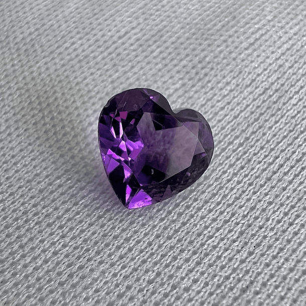 Amatista-1.55ct-7.2x8mm 