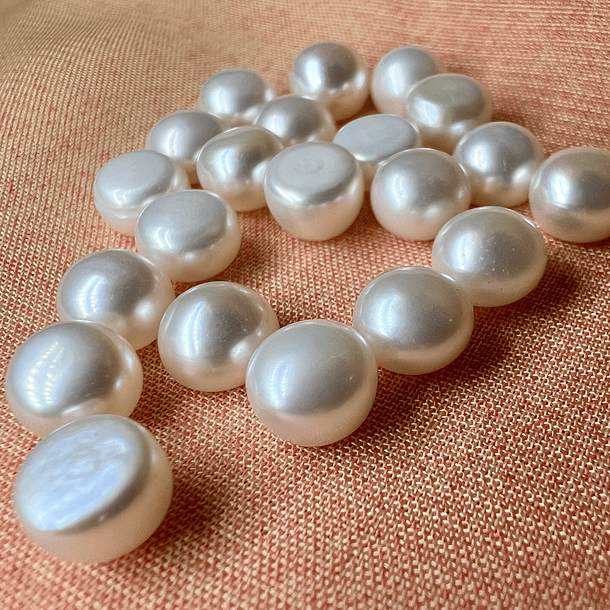 Par de Perla natural -7x7mm 