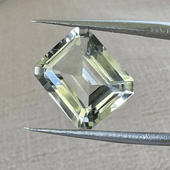 Amatista verde-1.945ct-8x6.1x4.4mm