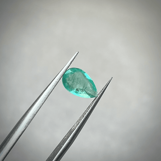 Esmeralda de Zambia-1.000ct-9.6x5.7mm (RIFA) 