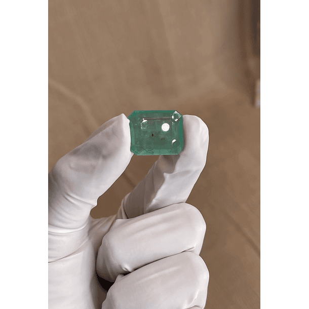 Esmeralda de Zambia-16ct-17.5x14mm 