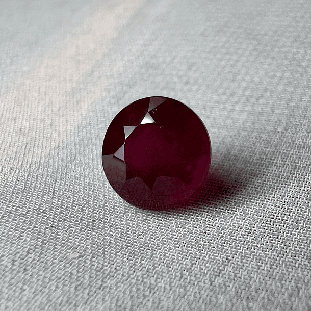 Rubí-1.080ct-5.8x3.5mm 
