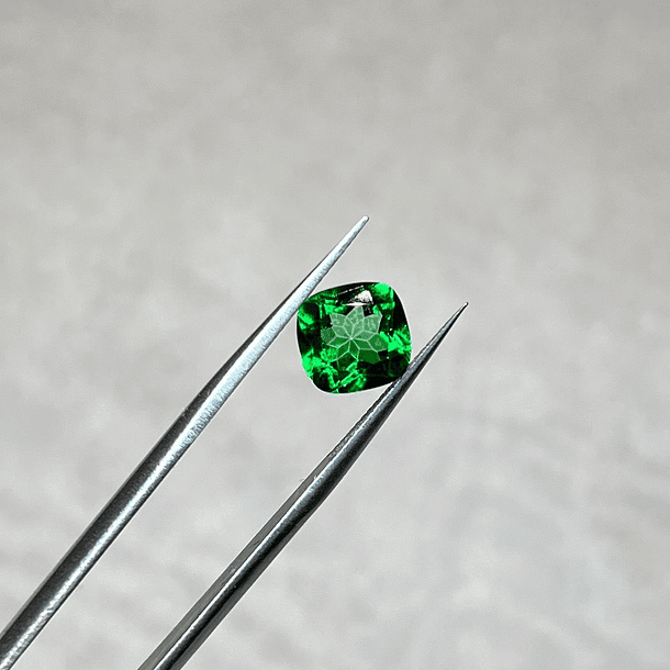 Topacio verde-1.825ct-7x7mm 