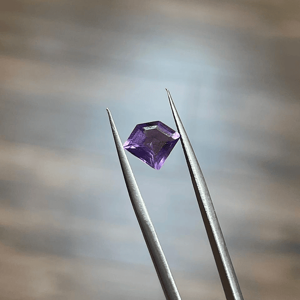 Amatista fancy-1.35ct-9.5x7.8mm 