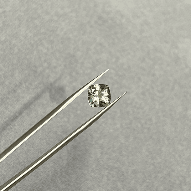 Berilo amarillo-2.185ct-8x7.8x5.8mm 