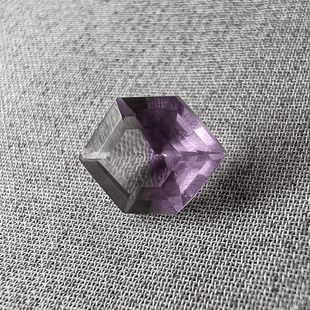 Ametrino-1.630ct-8.9x6.8x4.8mm 