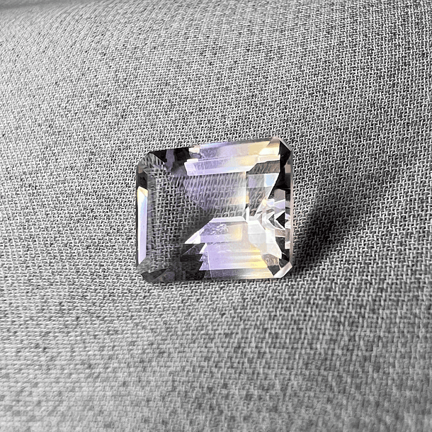 Ametrino-2.70ct-9.6x7.8x4.9mm 