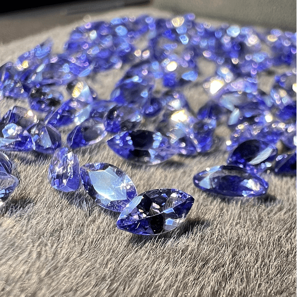 Tanzanita-0.270ct-6x3mm 