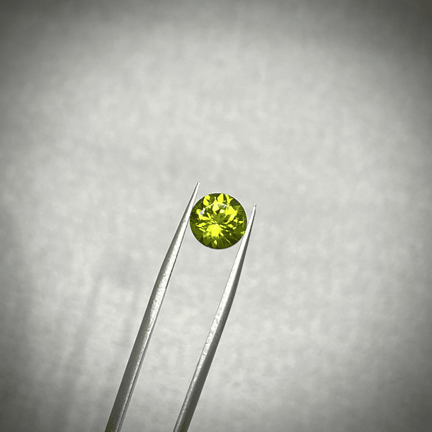 Peridoto-2.525ct-8x5.4mm 