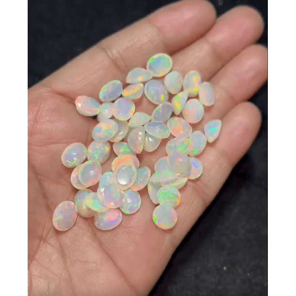 Lote de 12 Ópalos de 8x6mm calidad alta  