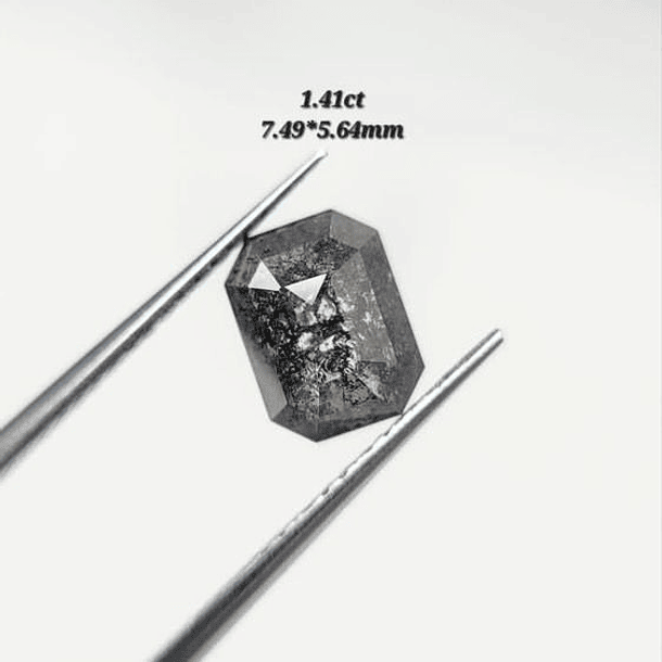 Diamante salt and pepper de 1.41ct 7.49x5.64mm 