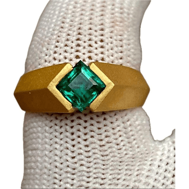 Anillo con rubí corte asscher de 6x5.8mm en oro amarillo de 10k talla 6 