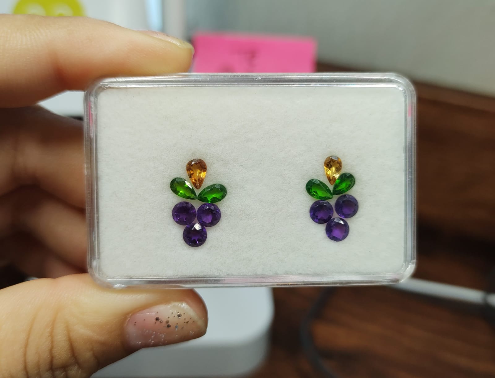 Aretes Para Dama En Oro Amarillo 14k Para 6 Amatistas Cor 
