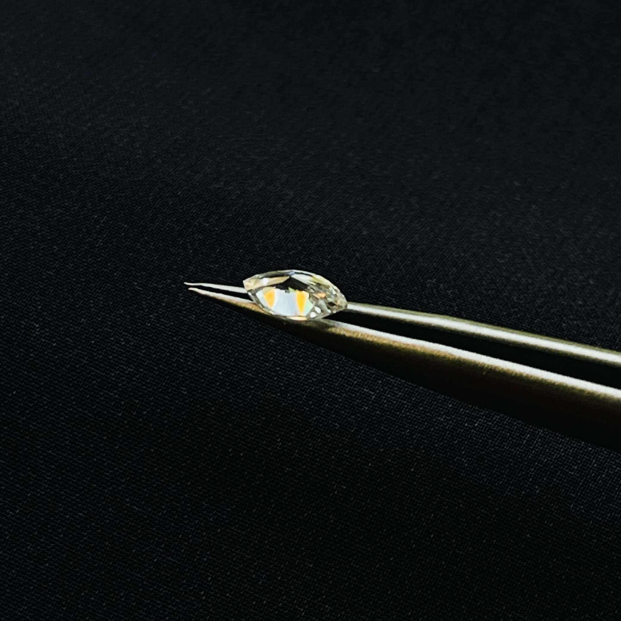 Moissanita-0.54ct-8x4mm