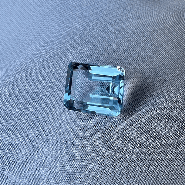 Aguamarina-3.95ct-10x8mm 1