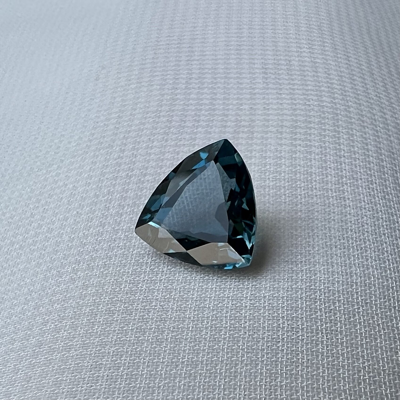 Topacios London Blue-4.75ct-10.3x10.3mm