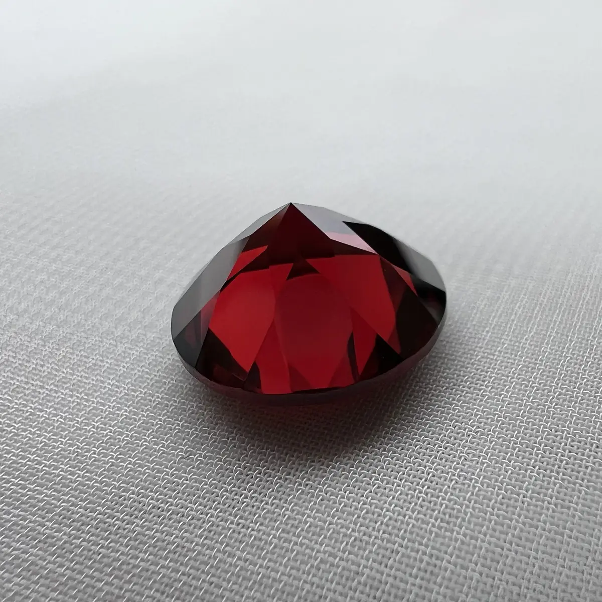 Par de Gránate Rojo-3.80ct-7.8mm | Versatto Gemas & Joyas