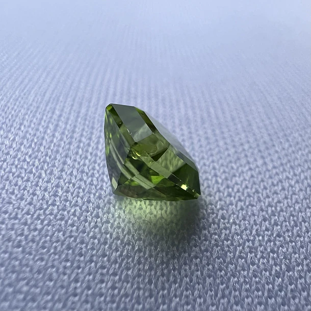Peridoto-1.70ct-6.3x6.3mm 3