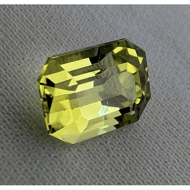 Turmalina-3.00ct-9.44x7.03x5.96mm 1