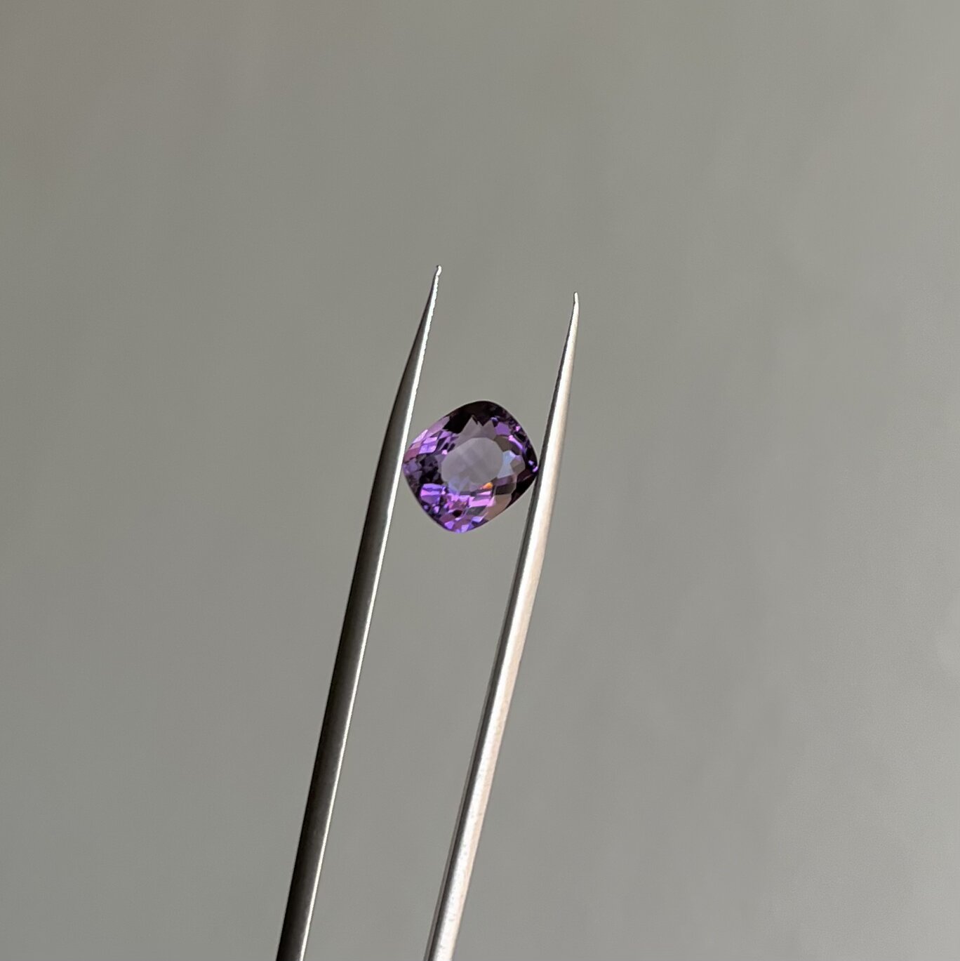 Amatista-4.00ct-10.2x9x6.1mm