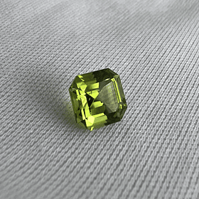 Peridoto-2.15ct-7x7x5.2mm