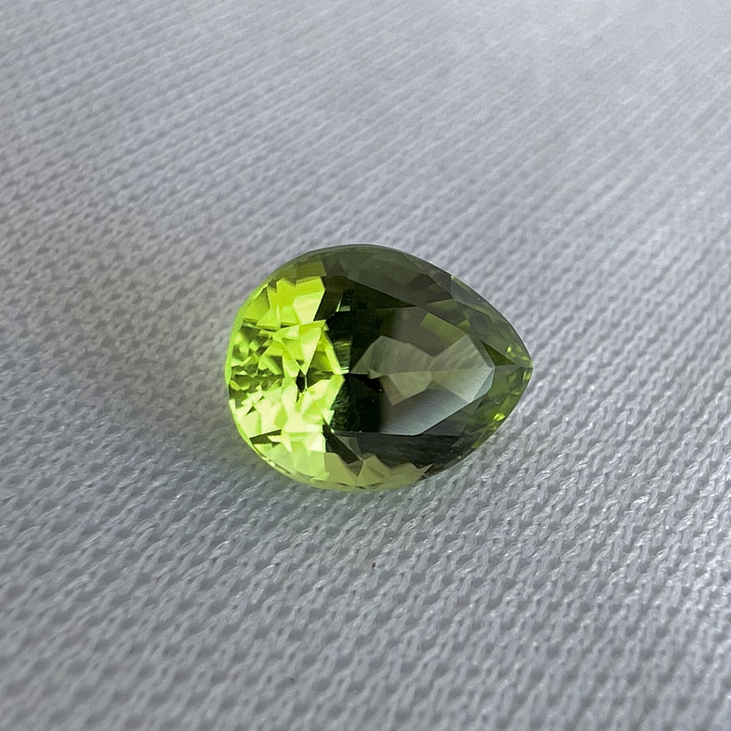 Peridoto-1.45ct-7.8x5.8x4.5mm