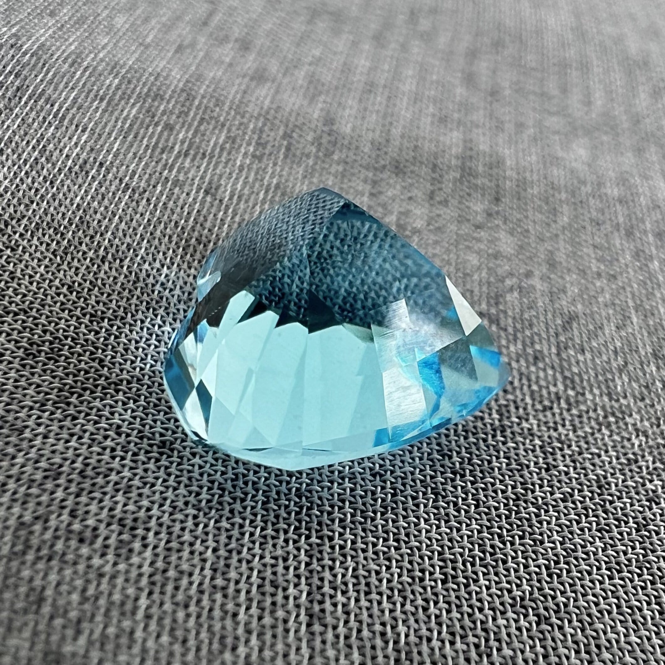 Topacio Azul-4.45ct-10.1x9.8x6.7mm