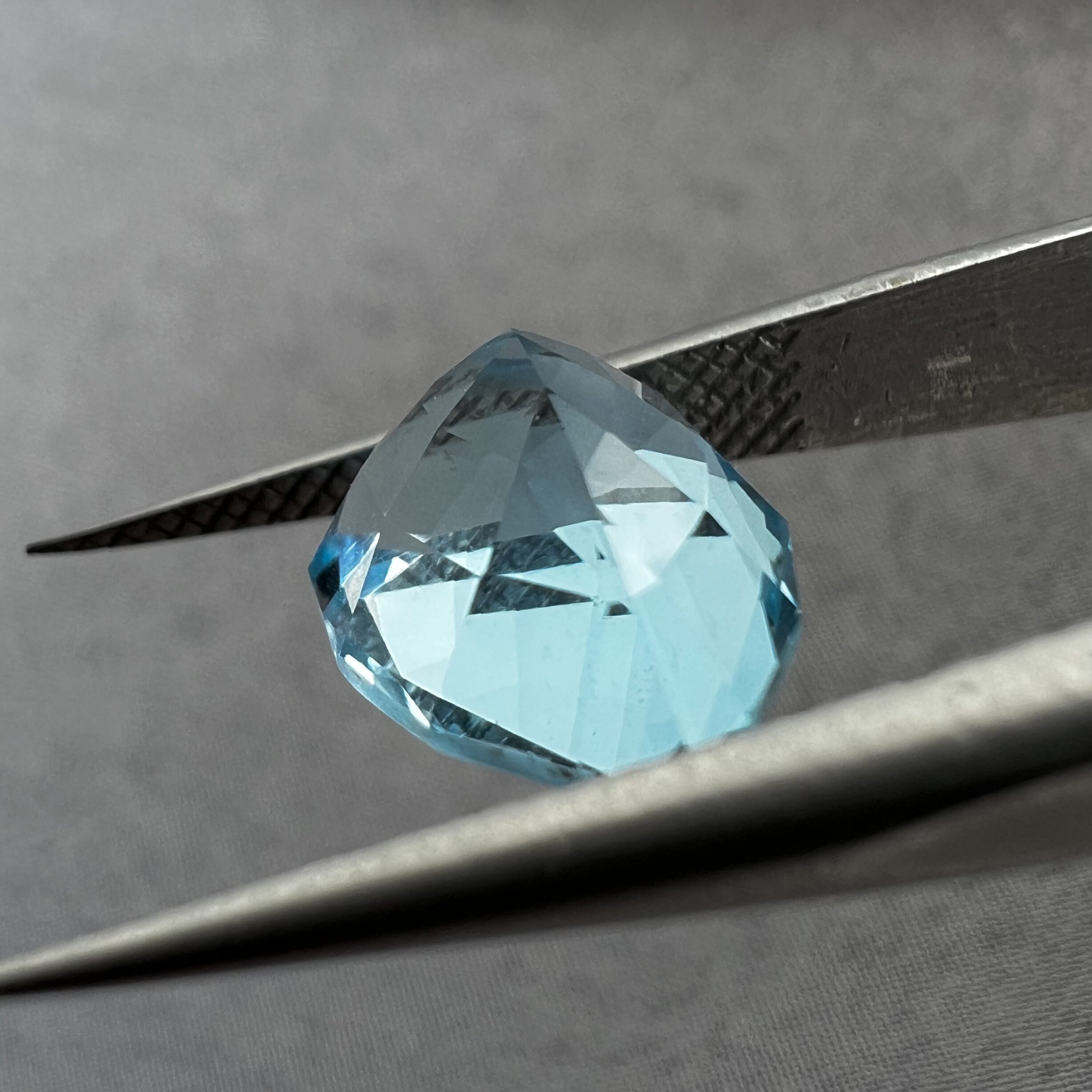 Topacio Azul-1.80ct-7.8x6.2x5mm