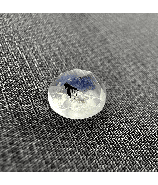 Piedra Luna-0.90ct-6.1x6.1x3.4mm