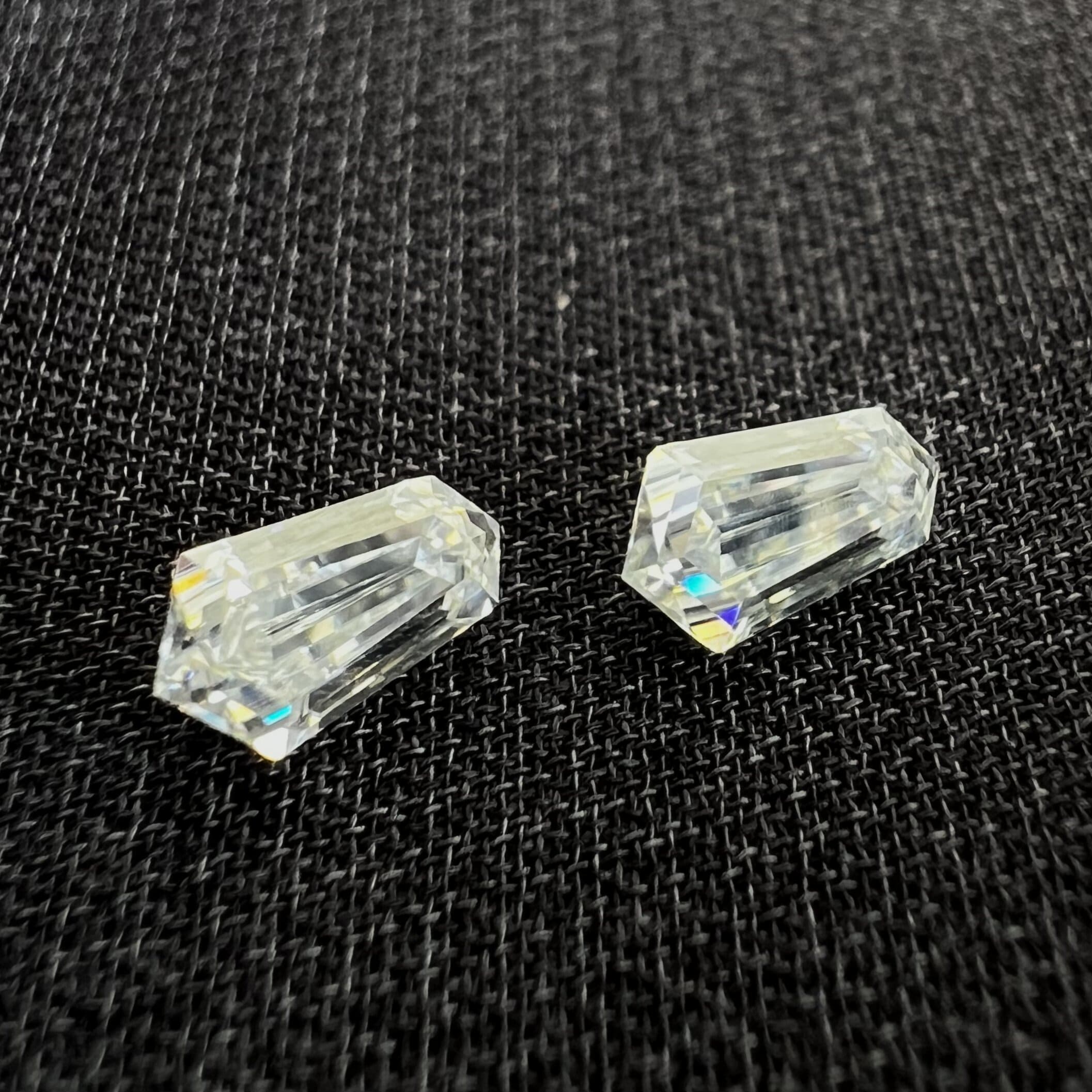 Par de Moissanitas-0.70ct-6x3.5x2.3mm