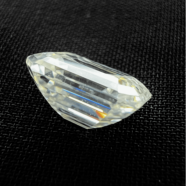 Moissanita-2.00ct-8x6mm 4