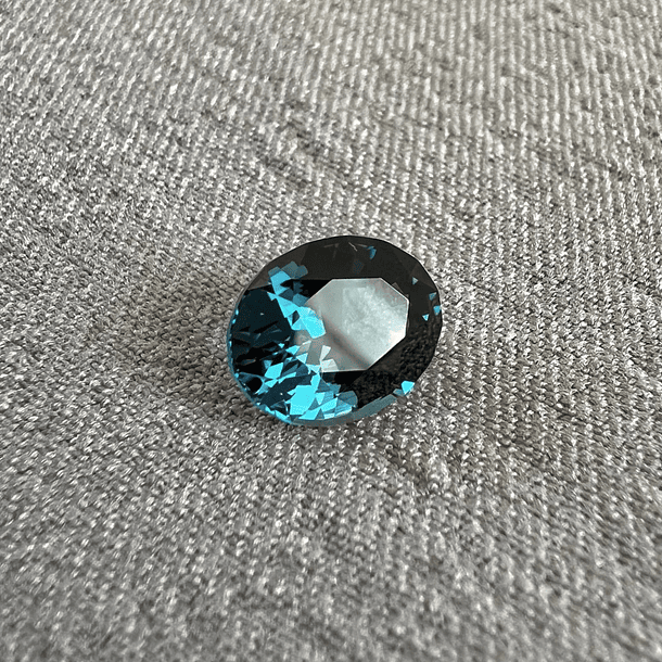 Topacio London Blue-3.50ct-10x7.8x5.5mm 1