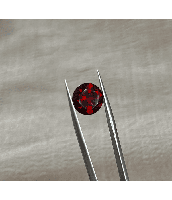 Granate Rojo-4.490ct-9.7x9.7x5.5mm