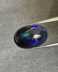 Ópalo negro con destello azul-2.890ct-12.6x8.3x5mm