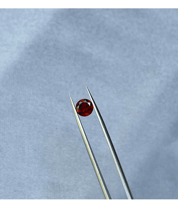 Granate Rojo-2.035ct-7.7x7.7x4mm