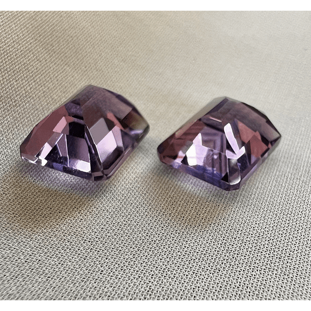 Par de Amatista-9.865ct-10.8x8.7x6.1mm 2