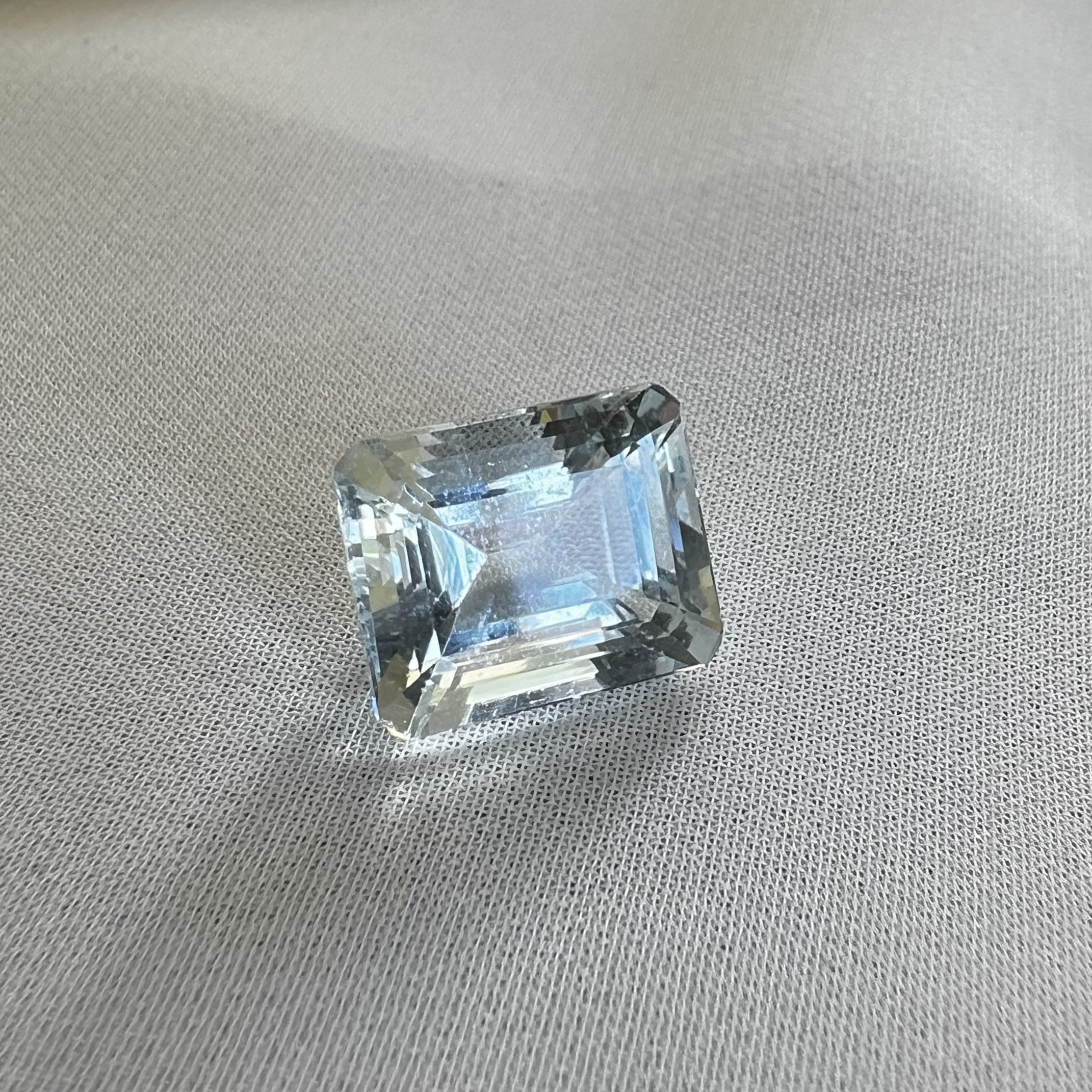 Aguamarina-5.995ct-11.7x9.6x7mm