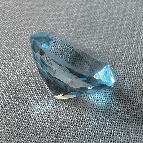 Topacio Azul-4.140ct-9.8x7.8x6.1mm 3