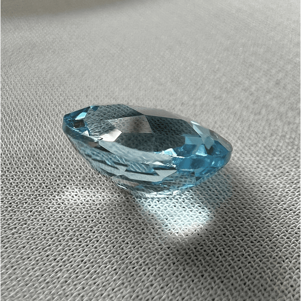 Topacio Azul-3.30ct-10x7.9mm 3