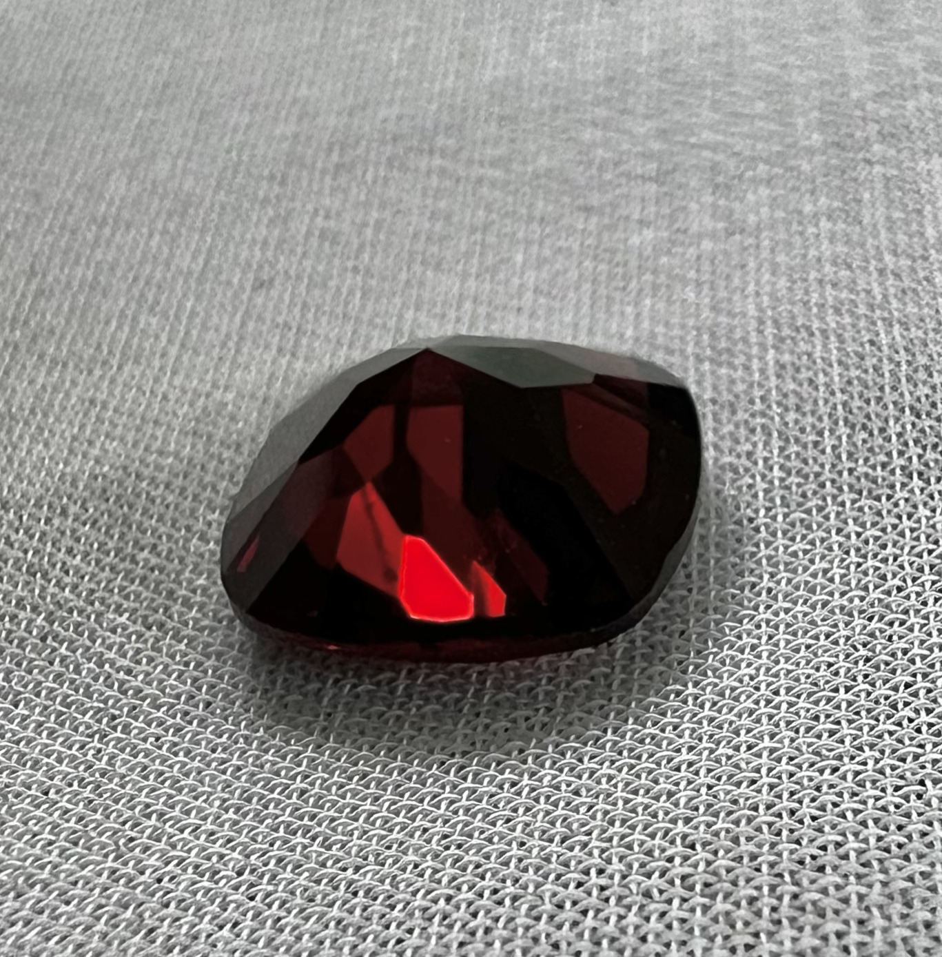 Granate Rojo-2.135ct-7.8x7.7x3.6mm