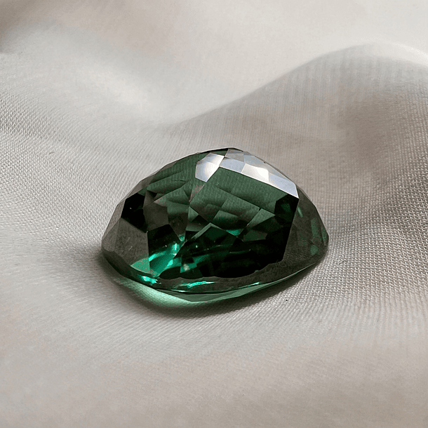 Topacio verde-24.060ct-16.7x15.2x10.1mm 3